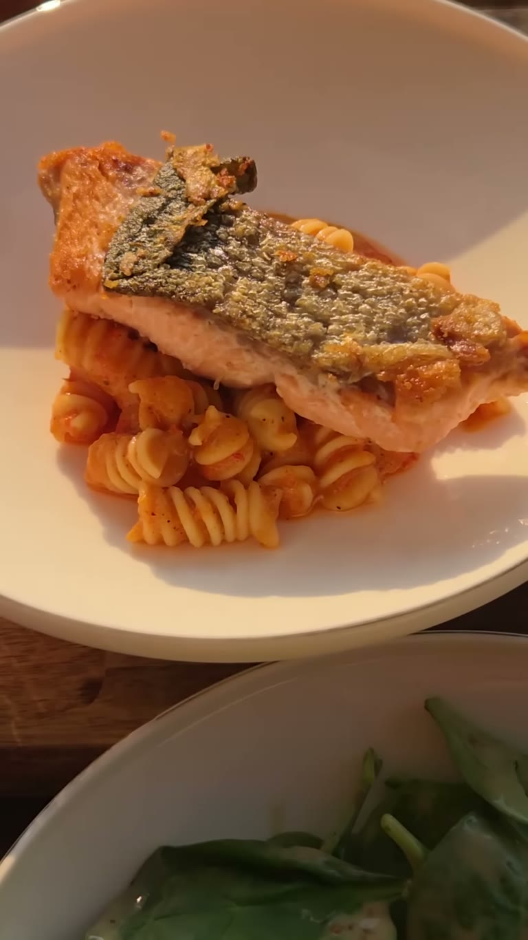 Roasted Pepper Rotini with Crispy Salmon