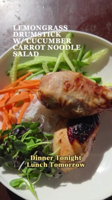 Lemongrass drumsticks, noodle salad