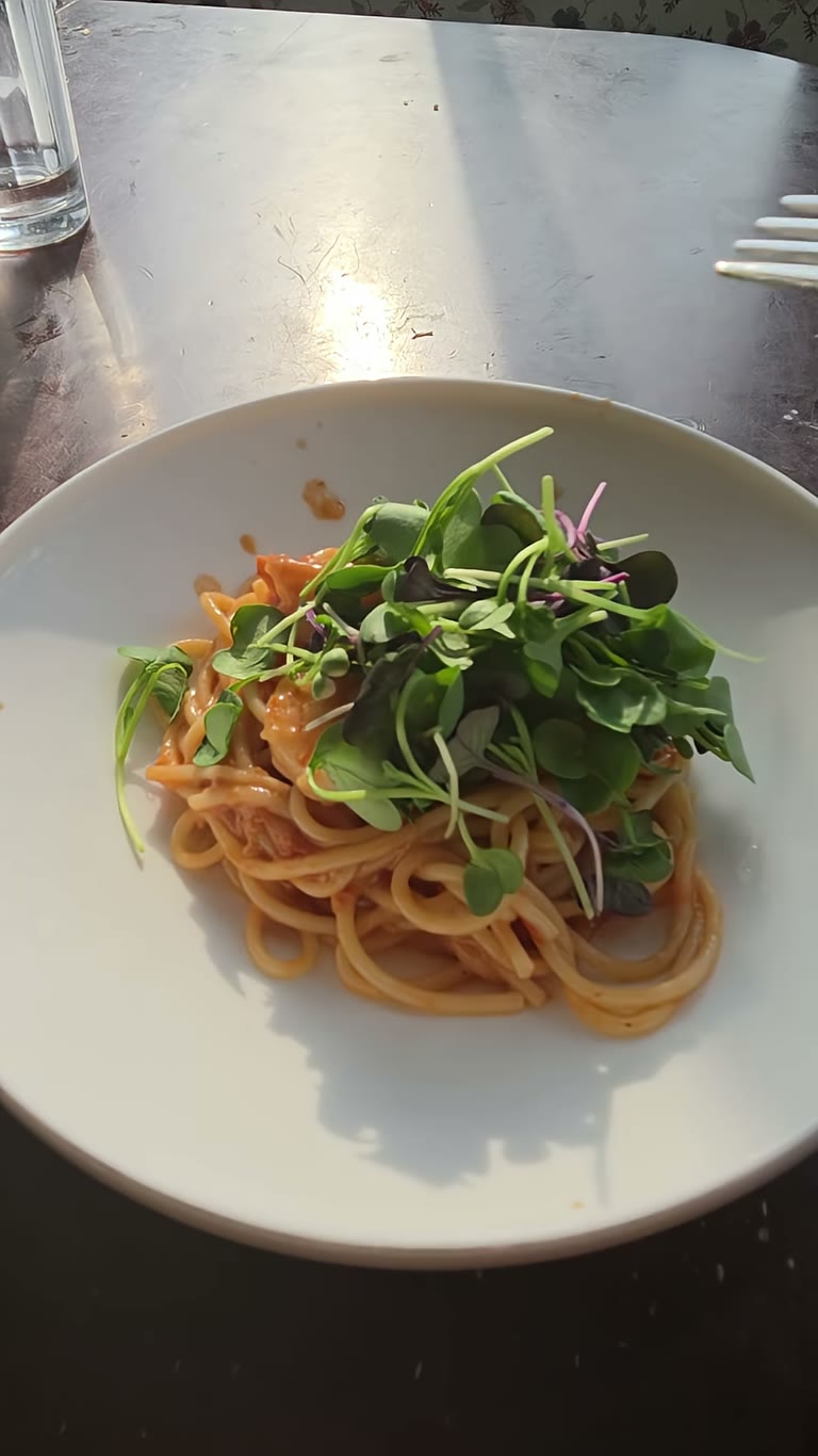 Creamy Cherry Tomato Prawn Spaghetti